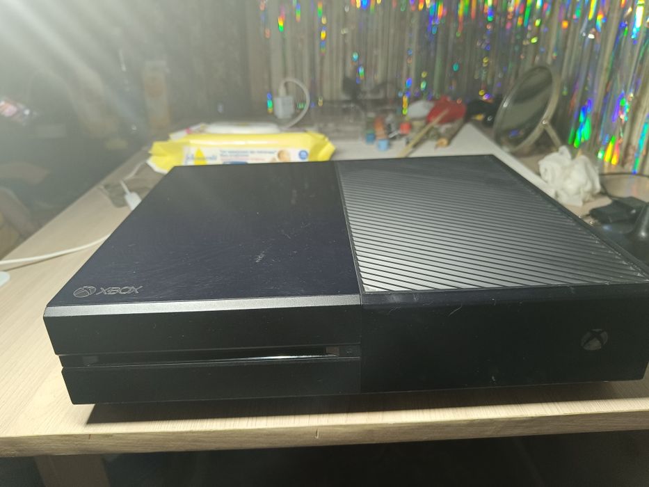 Продам Икс бокс с джостиком