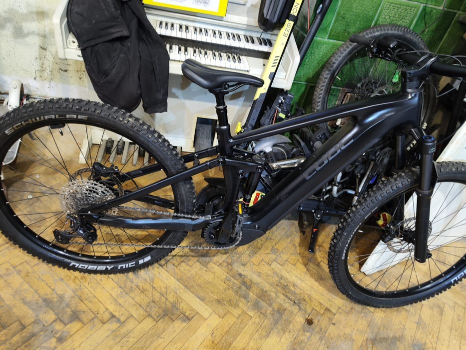 Cube full electrica  one44 800w smart 353 km