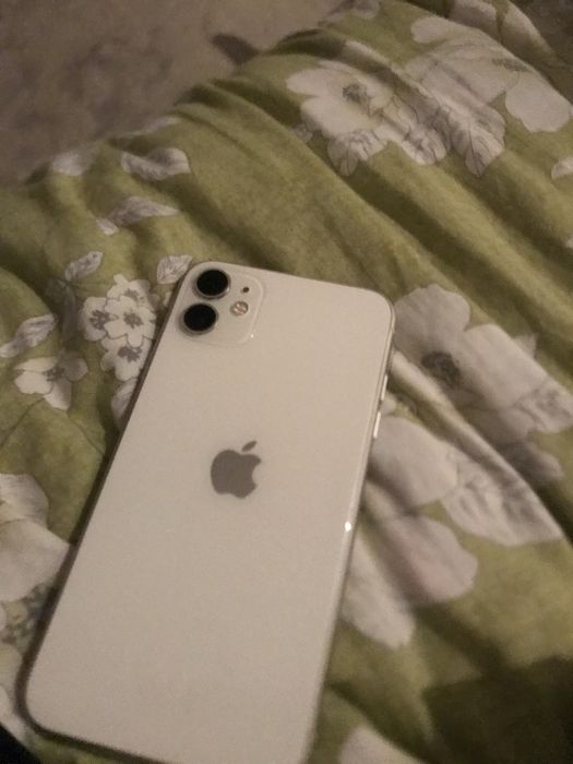 iphone 11/128 белый