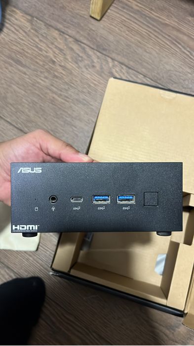 Asus mini pc новый
