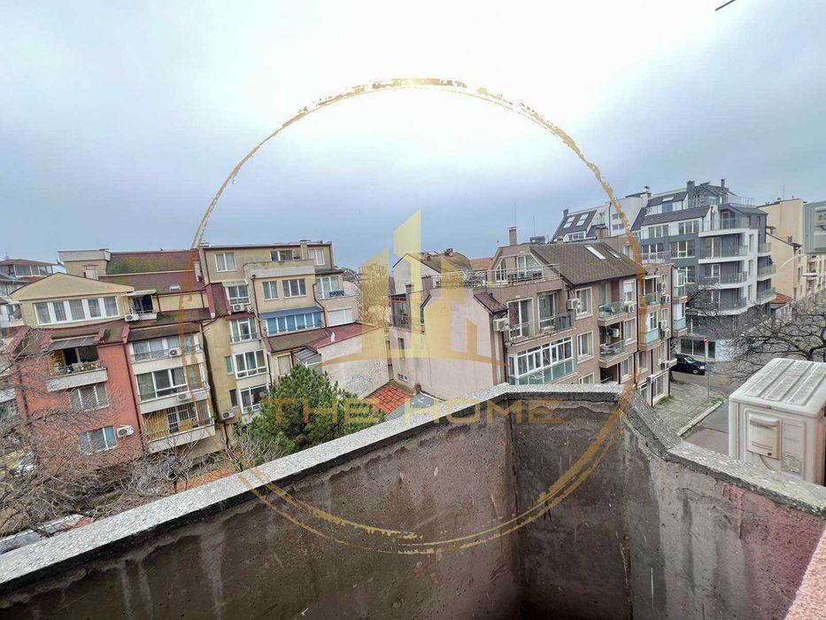 Отлична цена 3 стаен Колхозен Пазар