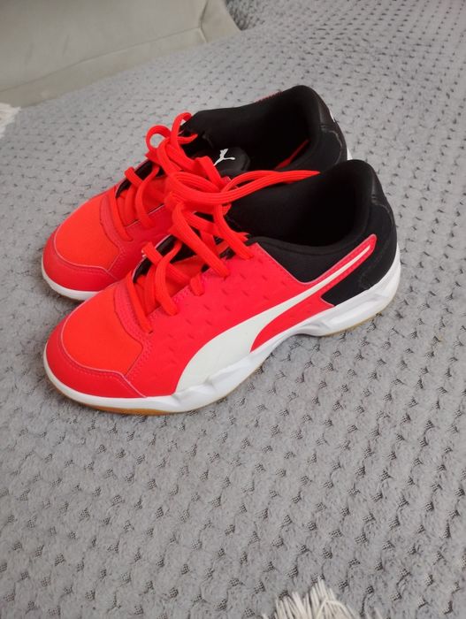 Adidasi stare foarte buna purtați 2-3ori