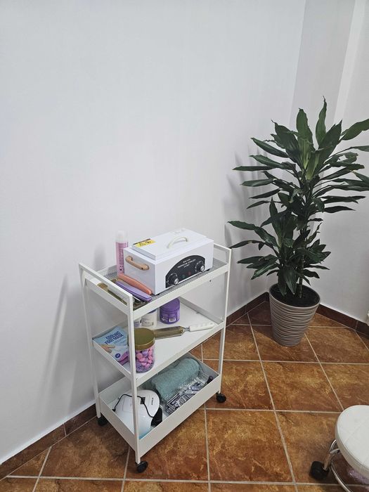 Mobilier salon de infrumusetare