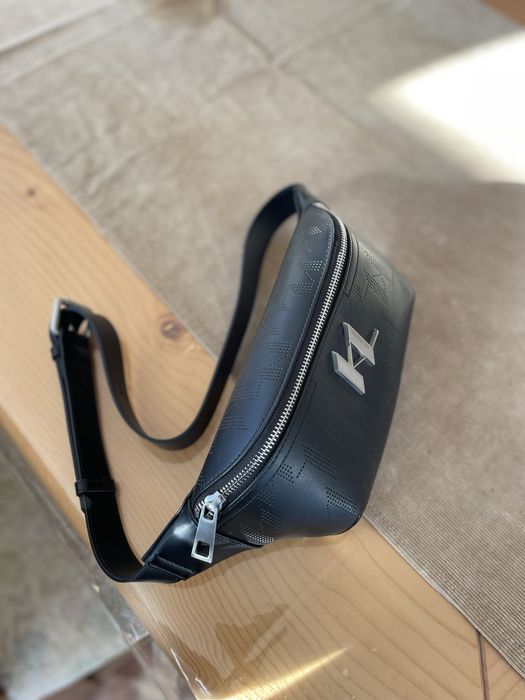 Чантичка за кръст/ през рамо