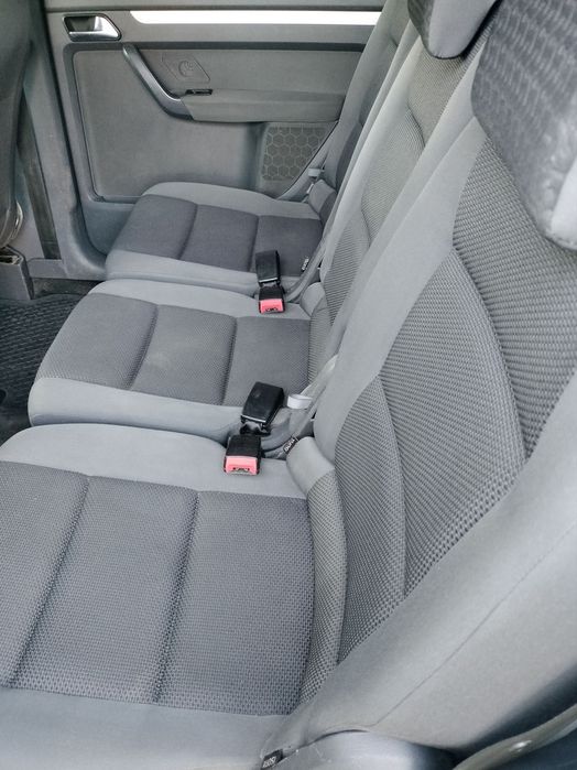 Vand Volkswagen Touran 1.6 TDI 2012