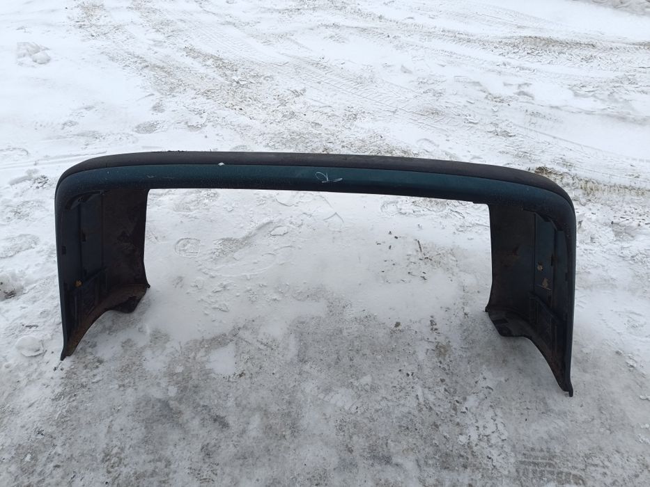 Задний бампер Ауди 100 С4