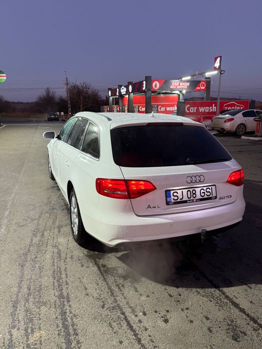 Audi A4 S line automat