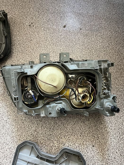 Фара Bosch  w202 оригинал стекло