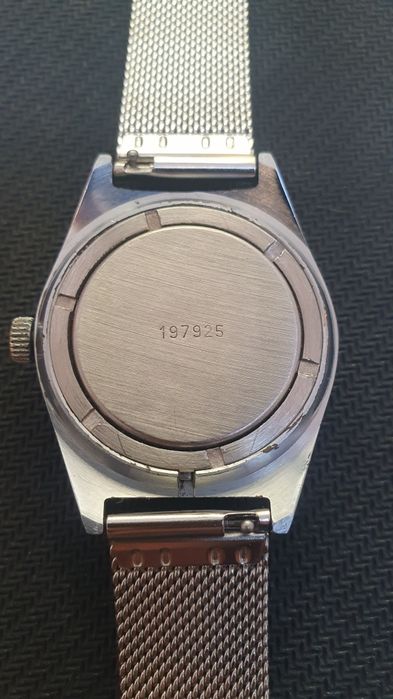 Ceas Raketa mecanic dublă data