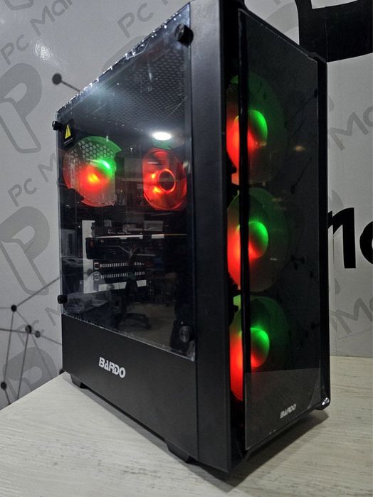 Компьютерный кейс пустой