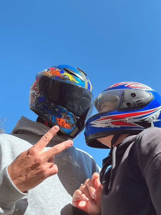 Шлем с наушниками