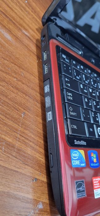 Toshiba netbuk i3