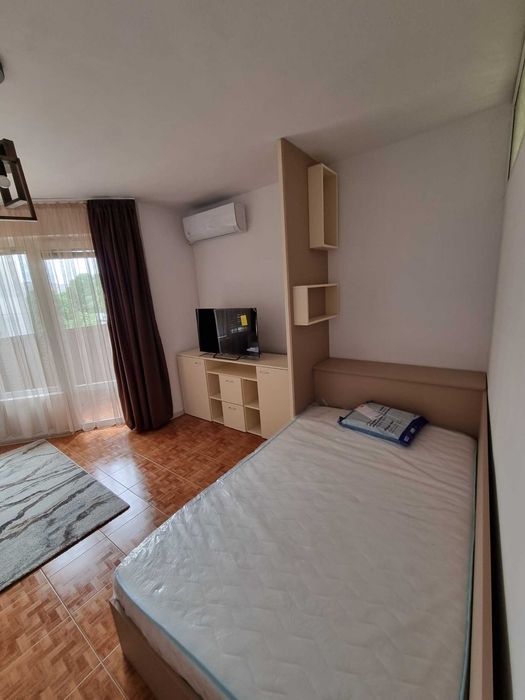 Дава се под наем Едностаен апартамент в София, Люлин 10 - 42 кв.м за 408 € - Снимка #1