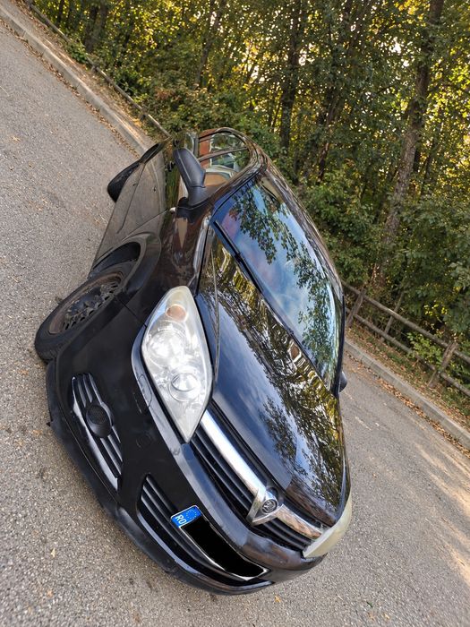 Vând Opel Astra H