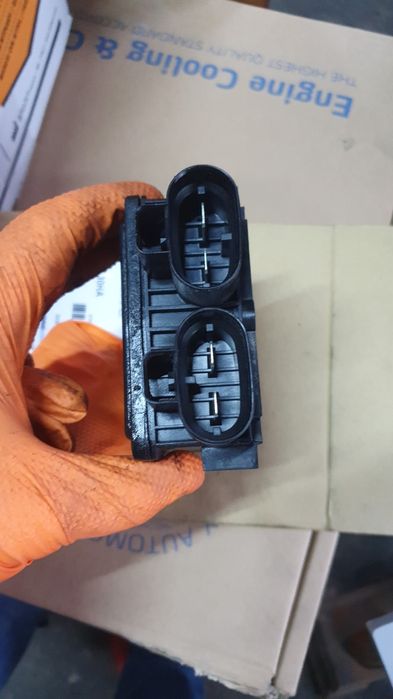 Modul baterie 243800014R Renault Laguna 3