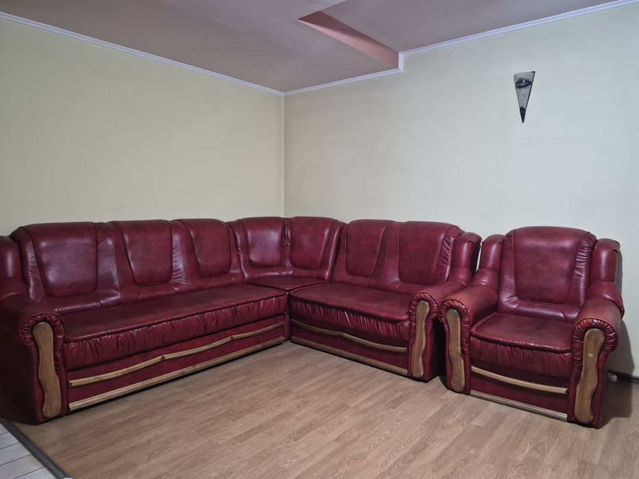 Vând urgent colțar extensibil!