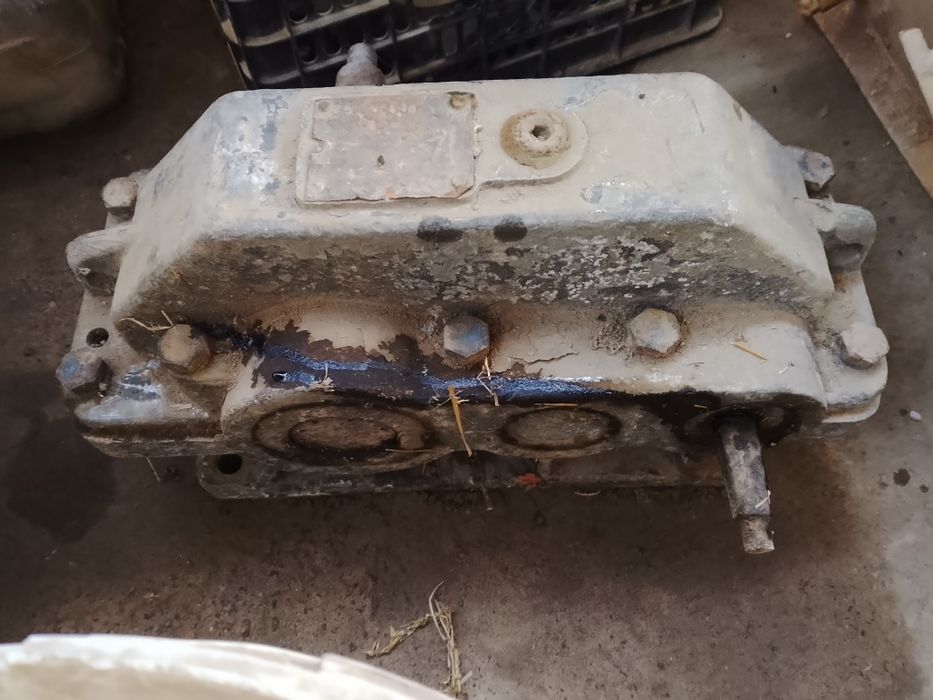 Продам редукторы