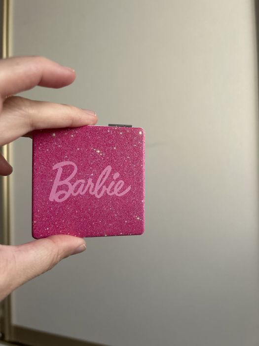 Қыз балдарға арналған резинка жиынтық және барби сумка мен барби тарақ