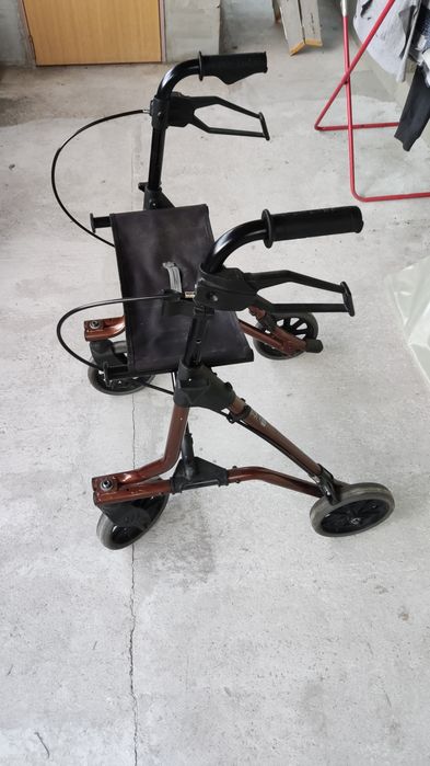 алуминиева проходилка ролатор