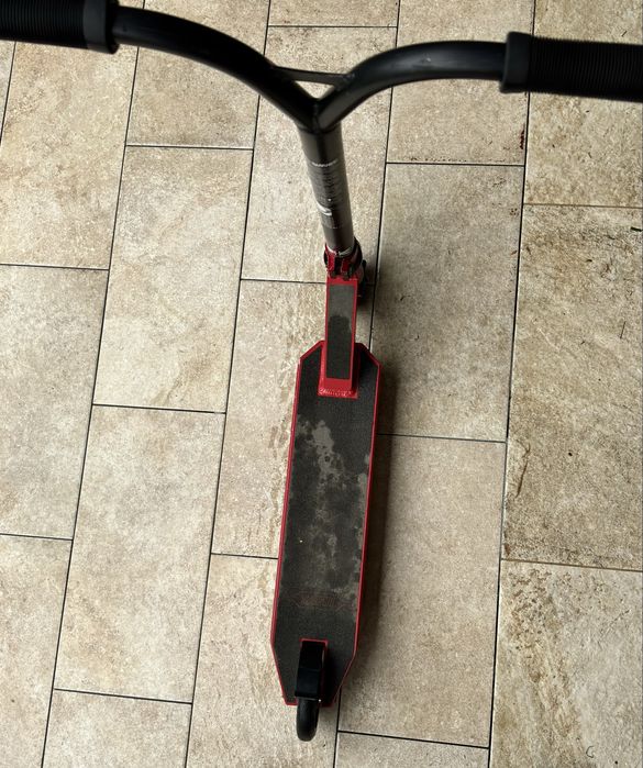 Slamm Scooters Urban VII Red + cască triple 8