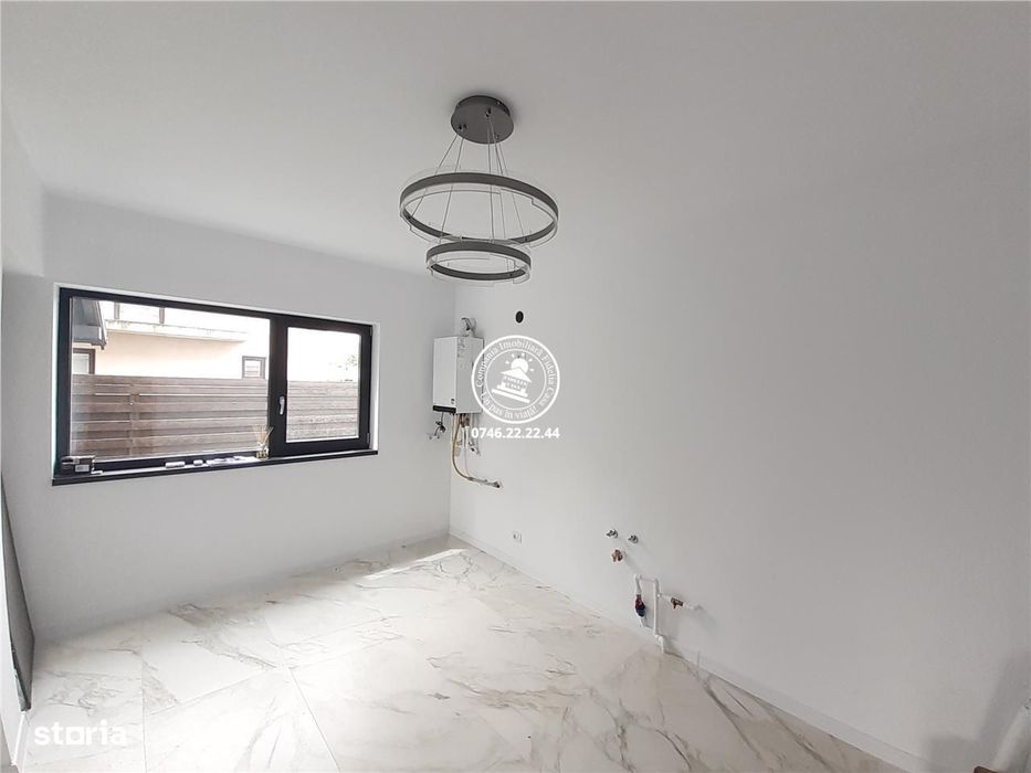 Vila  de vanzare  Breazu,