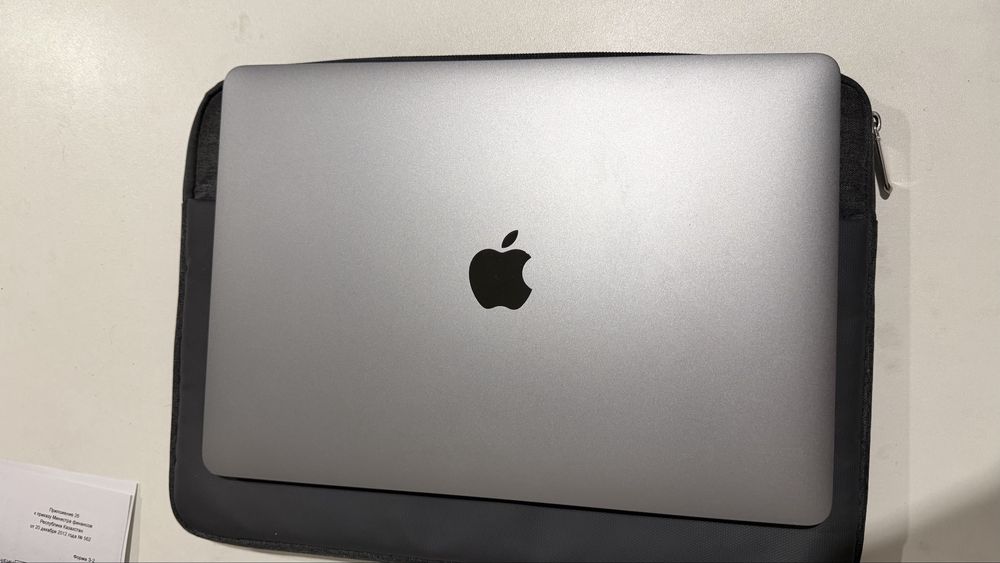 Macbook M1, 256Gb