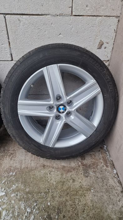 Jante 17 BMW X1 F48, X2 F39 cu anvelope iarnă Bridegestone Blizzak