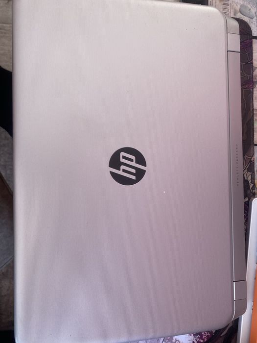 Ноутбук HP, i5 / 8GB / GeForce 840M