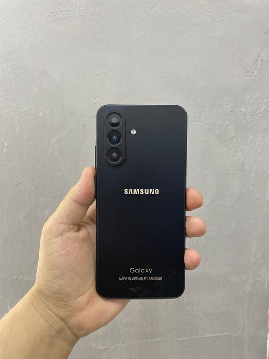 Samsung A36 512gb белый цвет!