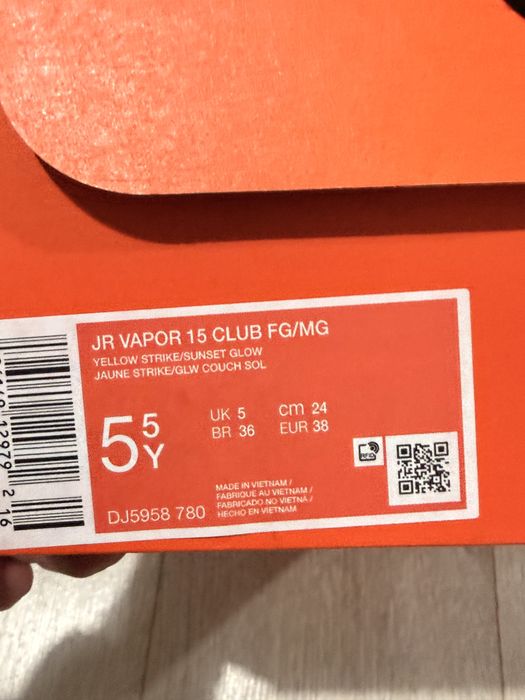 Ghete fotbal Nike JR VAPOR 15 CLUB FG/MG YELLOW marimea 38