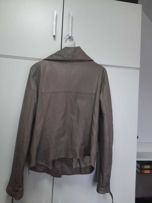 Дамско яке от еко кожа