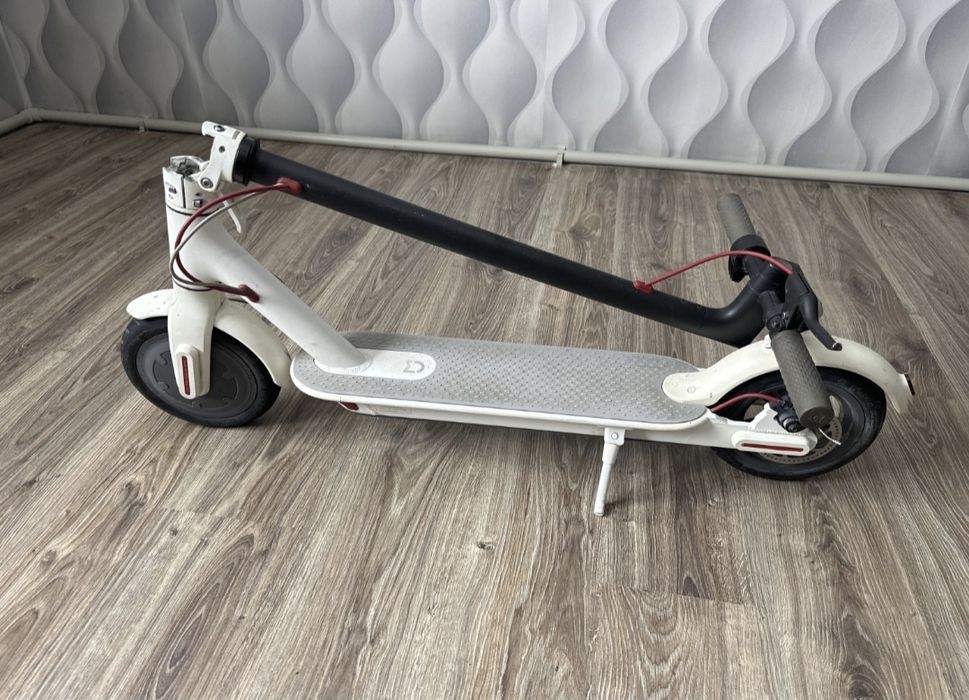 Электросамокат .