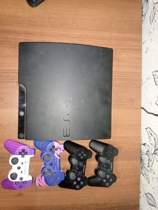 Ps 3  sifati yaxshi qotmaydi 4 ta jostik holati deyarli ishlatilgan