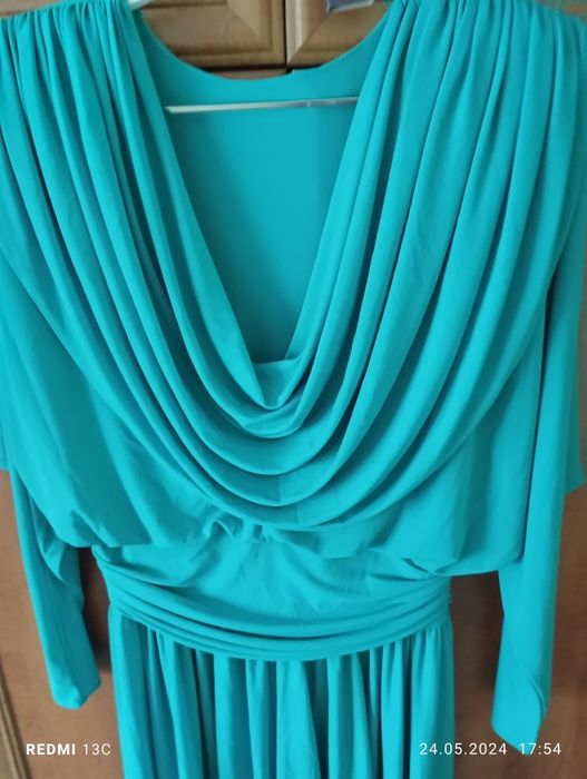 Rochie elegantă turcoaz mar L