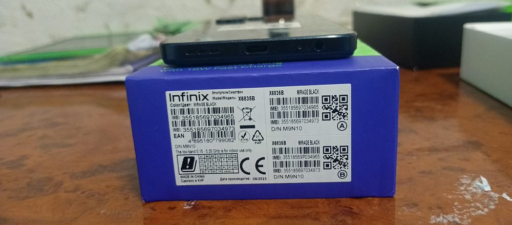 Infinix hot 30play sotiladi, yaxshi holatda