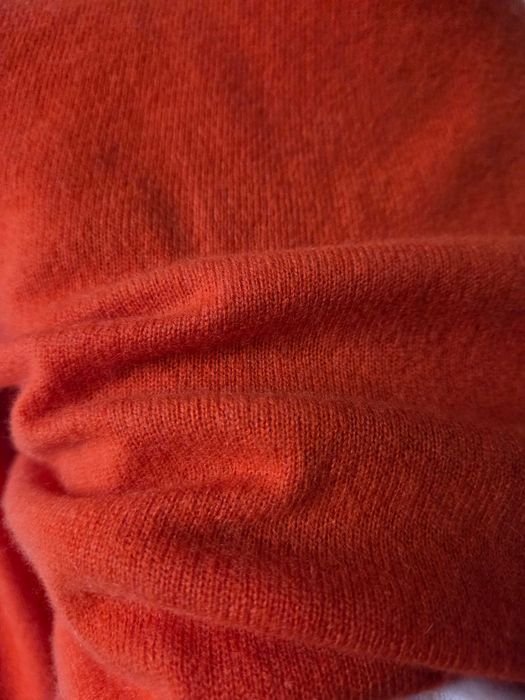 Pulover 100% casmir, nou cu eticheta!