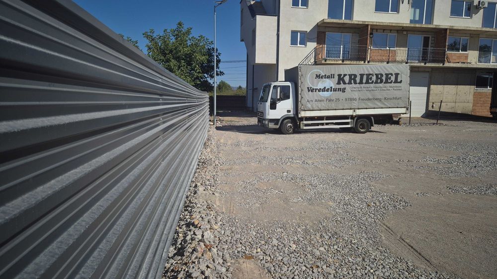 Открит склад /паркинг/ под наем кв. Република, срещу Джъмбо Люлин