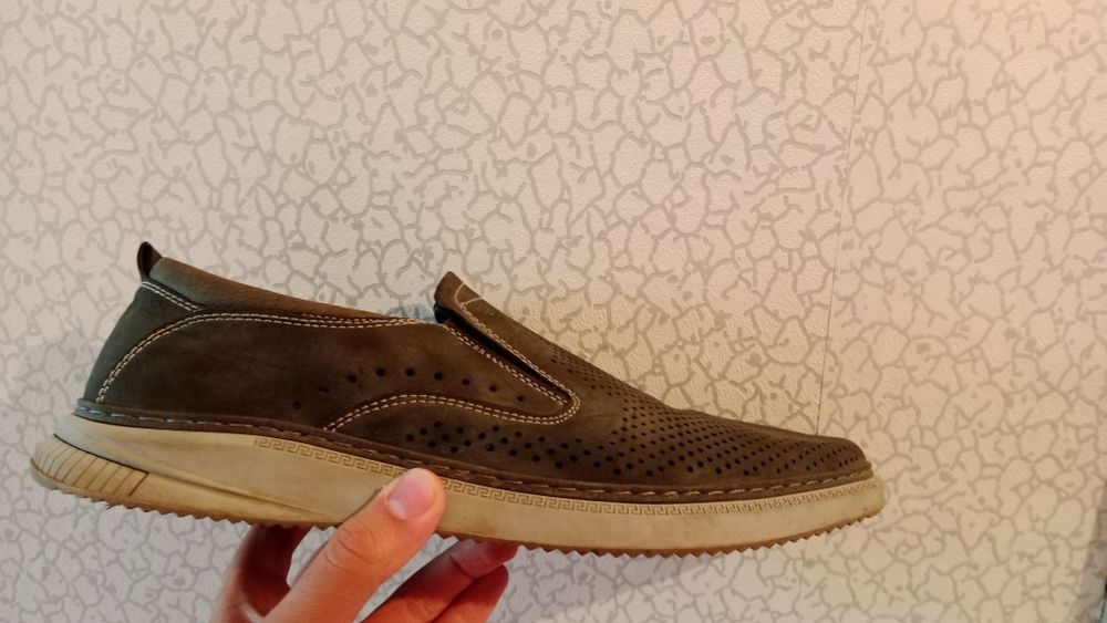 Туфли,мужские,продам