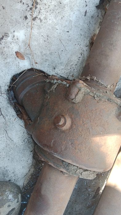 Продам щётку на ЗИЛ МДК