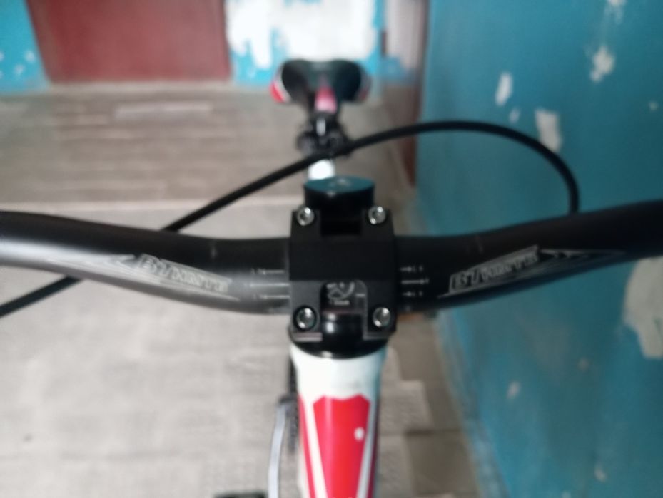 Продам велик 30000к торг