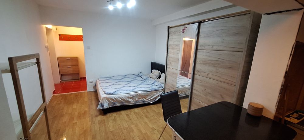Închiriez Garsoniera 250 euro zina manastur