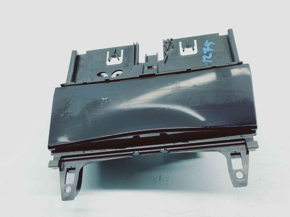 Scrumiera Mercedes Clasa GLK (X204) [Fabr 2008-prezent] A2046801350 3.