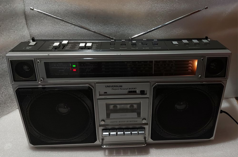 Universum Super Sound 16000 CTR2605 Stereo Radio Cassette Recorder
