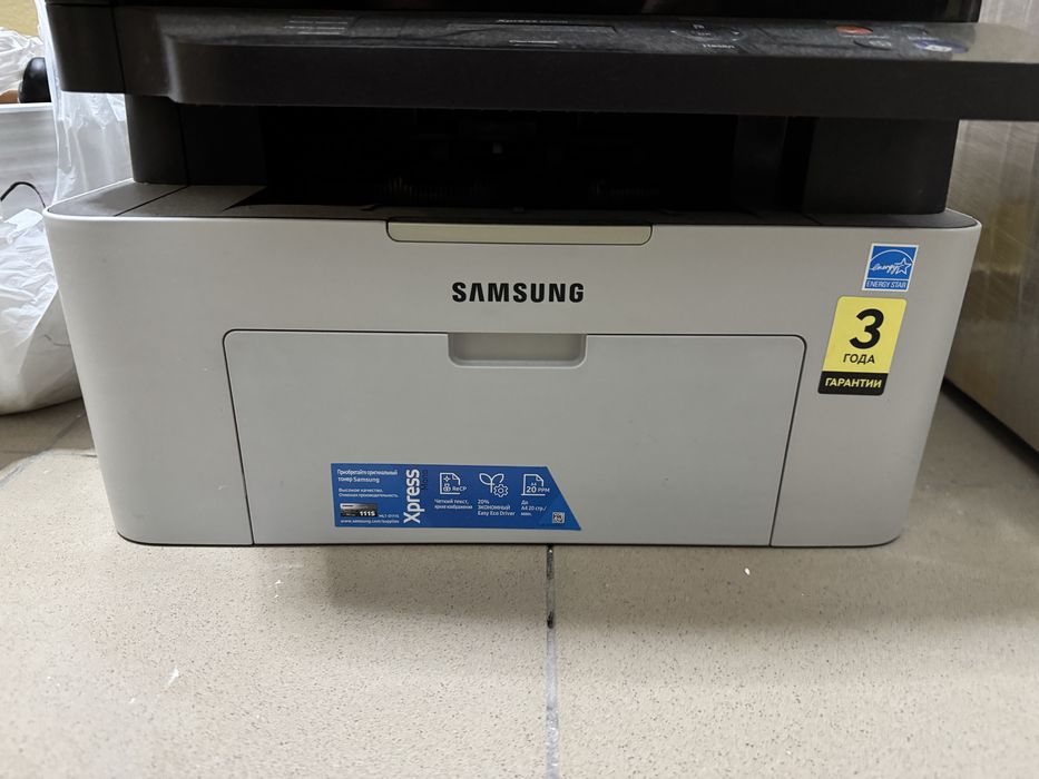 Продам МФУ Samsung