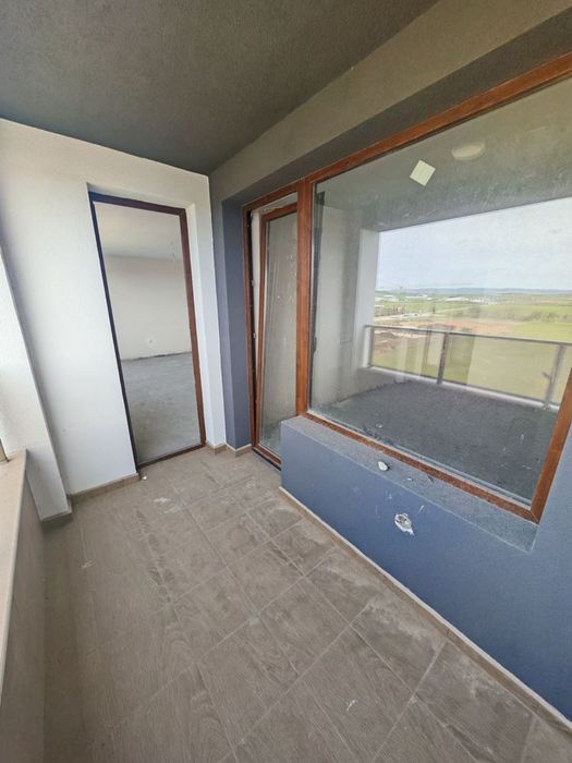 Голям двустаен апартамент в Хелена резиденс. АКТ 16. Среден етаж.