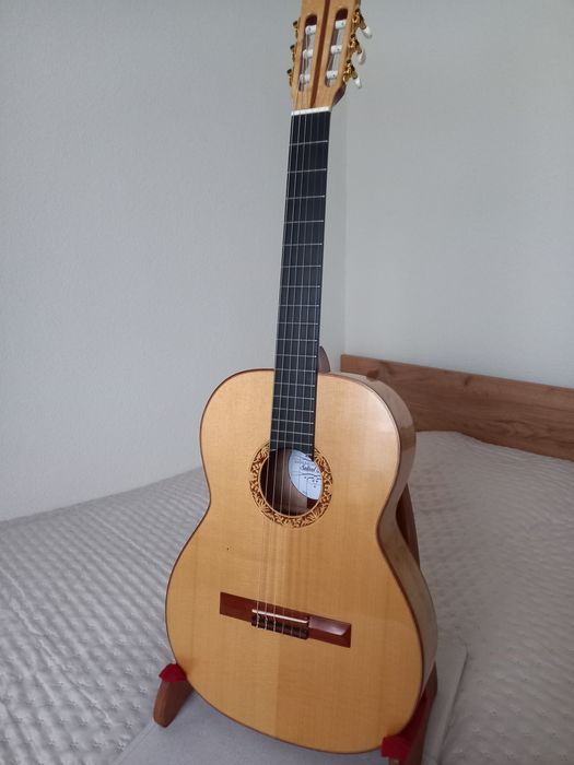 Vând chitară clasică handmade