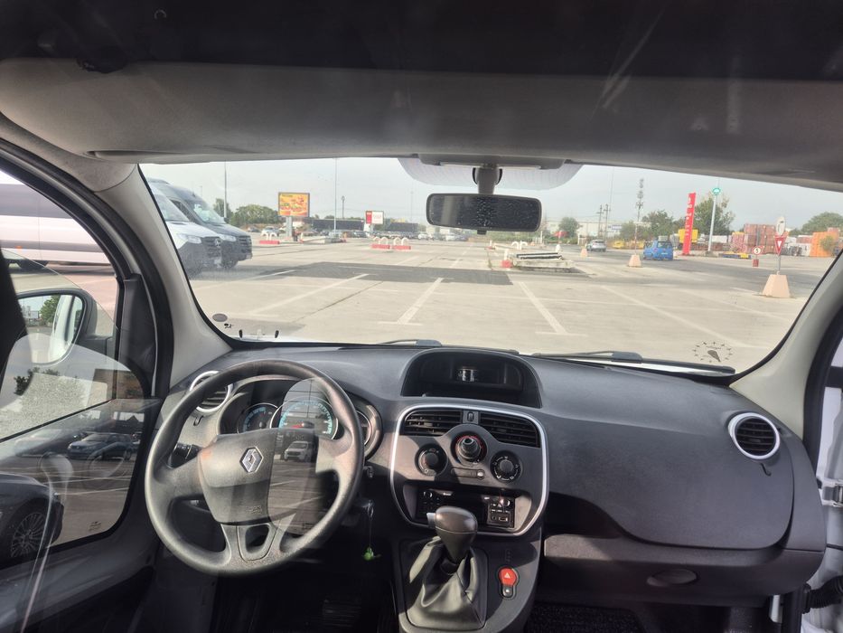 Renault Kangoo 2017 electric, 6.789 € — imagine 5