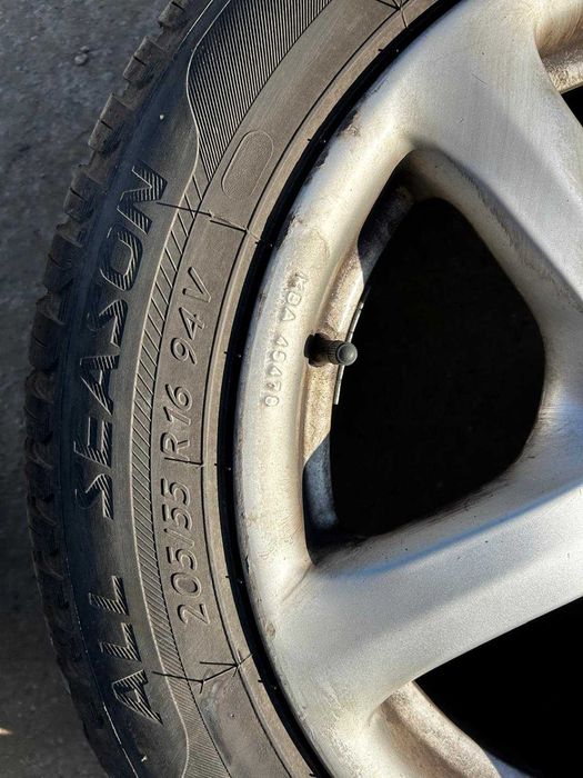 Set jante aliaj cu anvelope 205/55R16 M+S 5X112 Golf 6,B6,Octavia 2