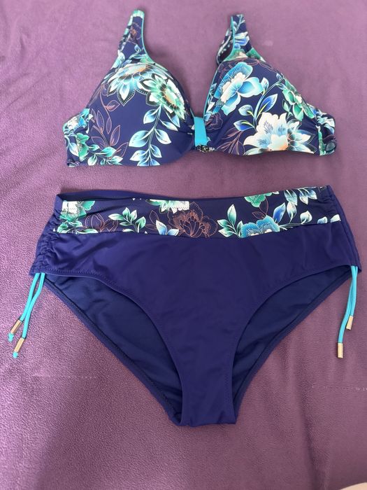 Costum de baie 2XL NOU