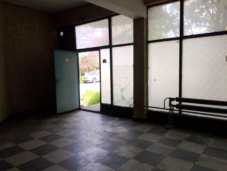 склад, 100м 2, в района на кв. Аспарухово